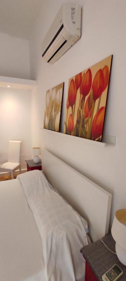 Il Girasole Bb Cagliari Bed & Breakfast Dış mekan fotoğraf